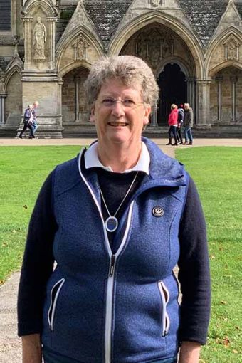 South of England Tourist guides - SALLY PEEL
